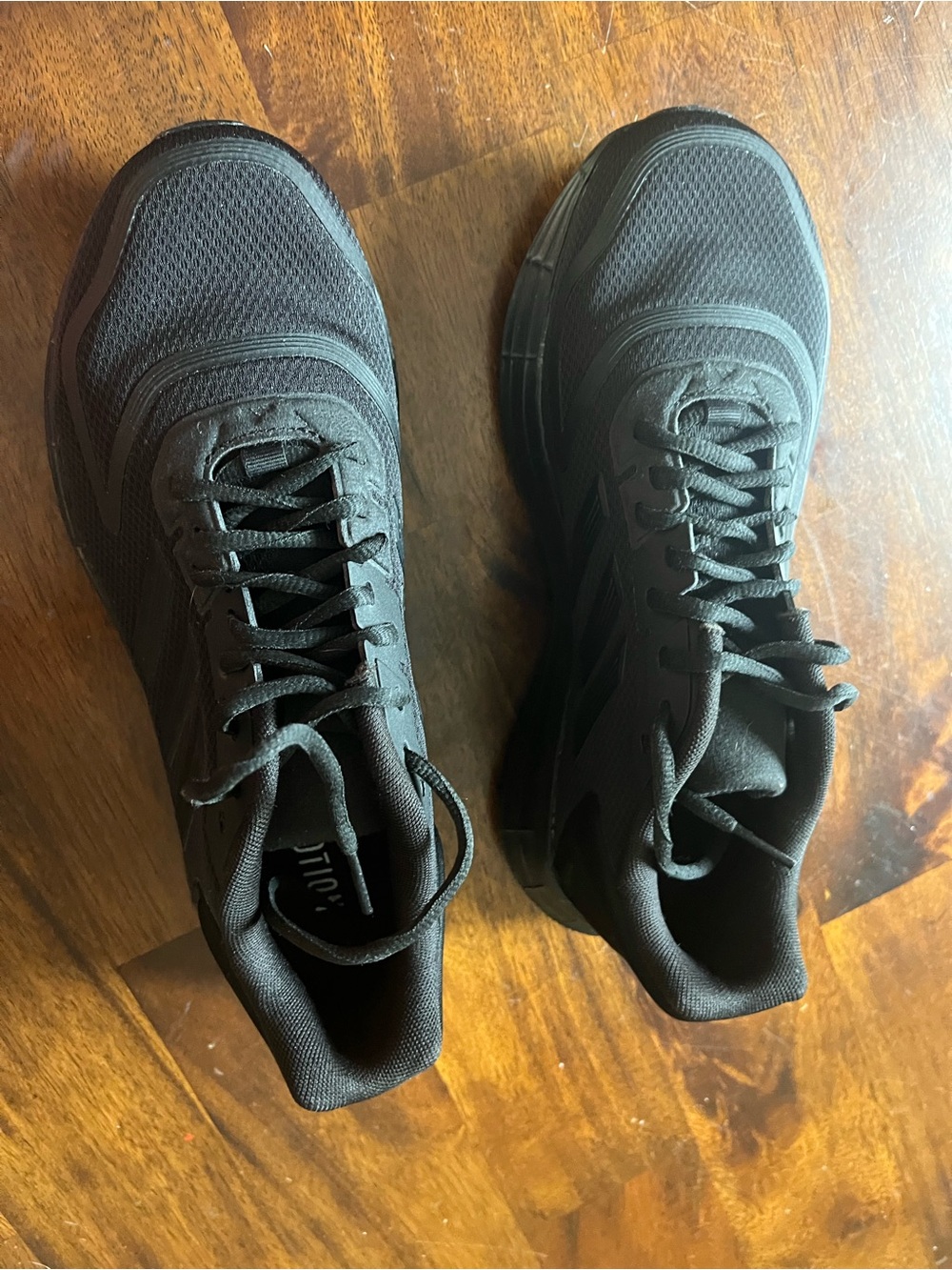 Men's Black Adidas Light Motion Sneakers